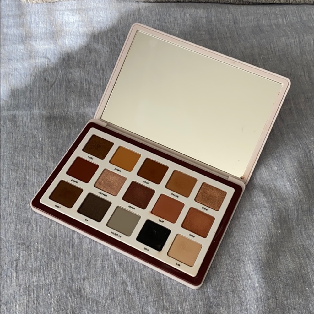 Natasha denona biba palette in box